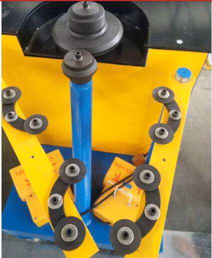 Galvanized Sheet Air Condition Round Duct Mechanical Shrimp Gorelocker 90 Degree Automatic Hydraulic Elbow Duct Making Machine