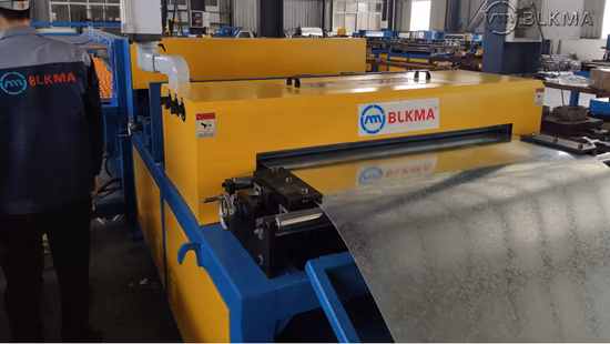 Automatic Air Rectangular Duct Forming Machine / Tube Making Machine